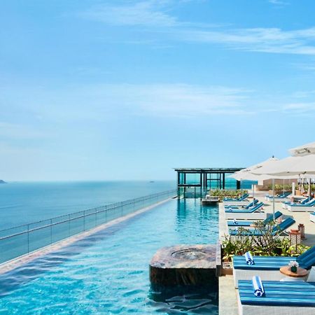 פאנג'י Taj Cidade De Goa Horizon, Goa מראה חיצוני תמונה The rooftop pool at the W Retreats & Spa, Phuket