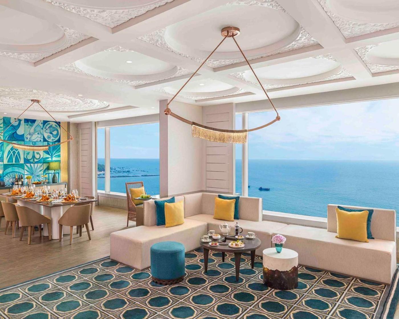 פאנג'י Taj Cidade De Goa Horizon, Goa מראה חיצוני תמונה The Living Room at the Presidential Suite